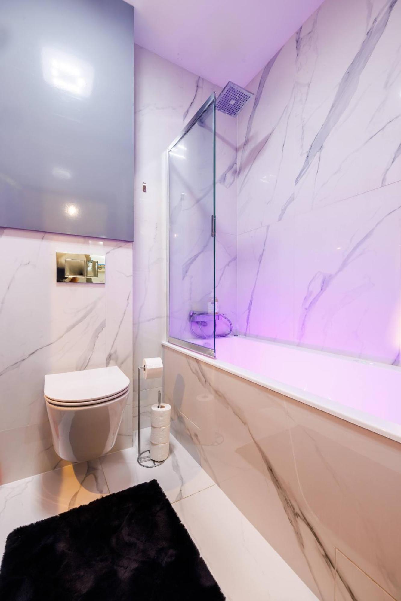 Luxury Apartment With Spa Bath- City Centre, Free Parking Rzeszów Eksteriør bilde