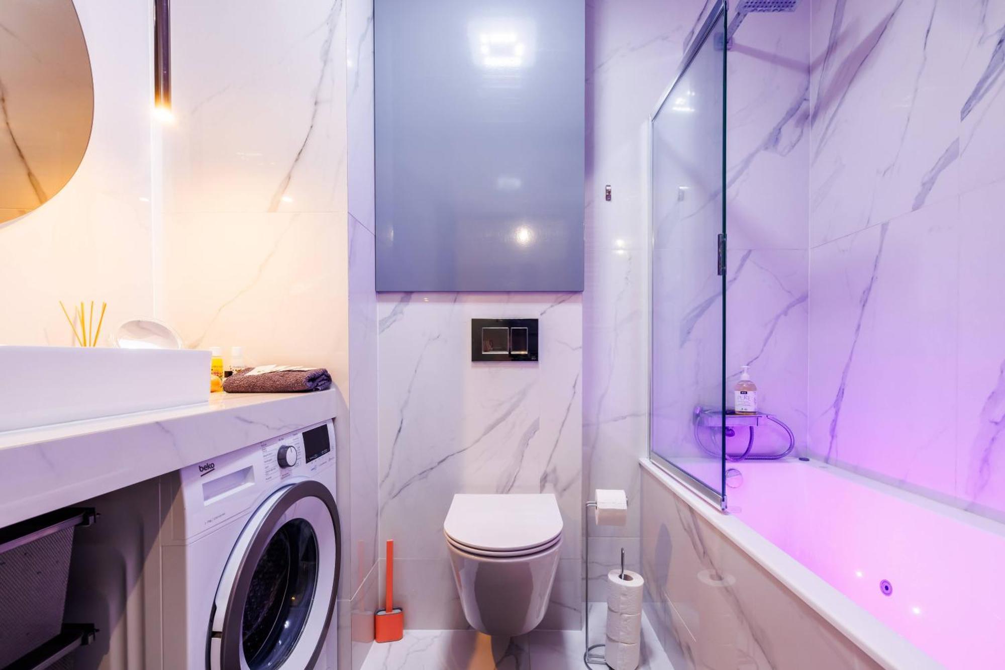 Luxury Apartment With Spa Bath- City Centre, Free Parking Rzeszów Eksteriør bilde